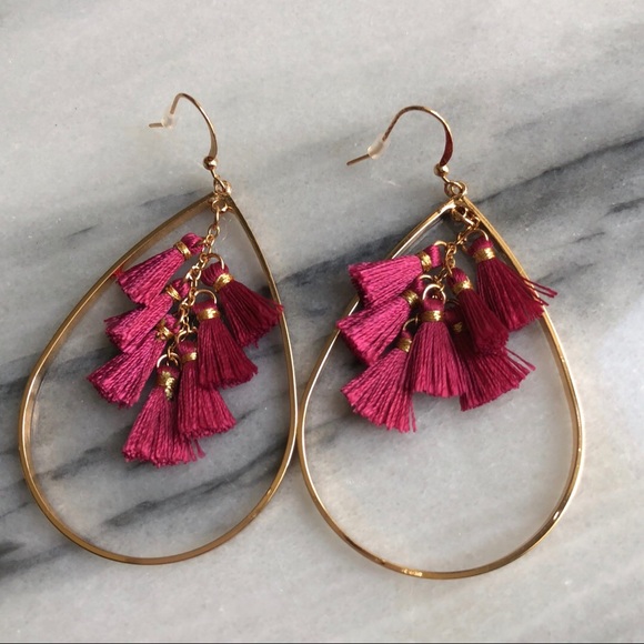 Teardrop tassel earrings pink and gold tone NWT - Picture 4 of 7